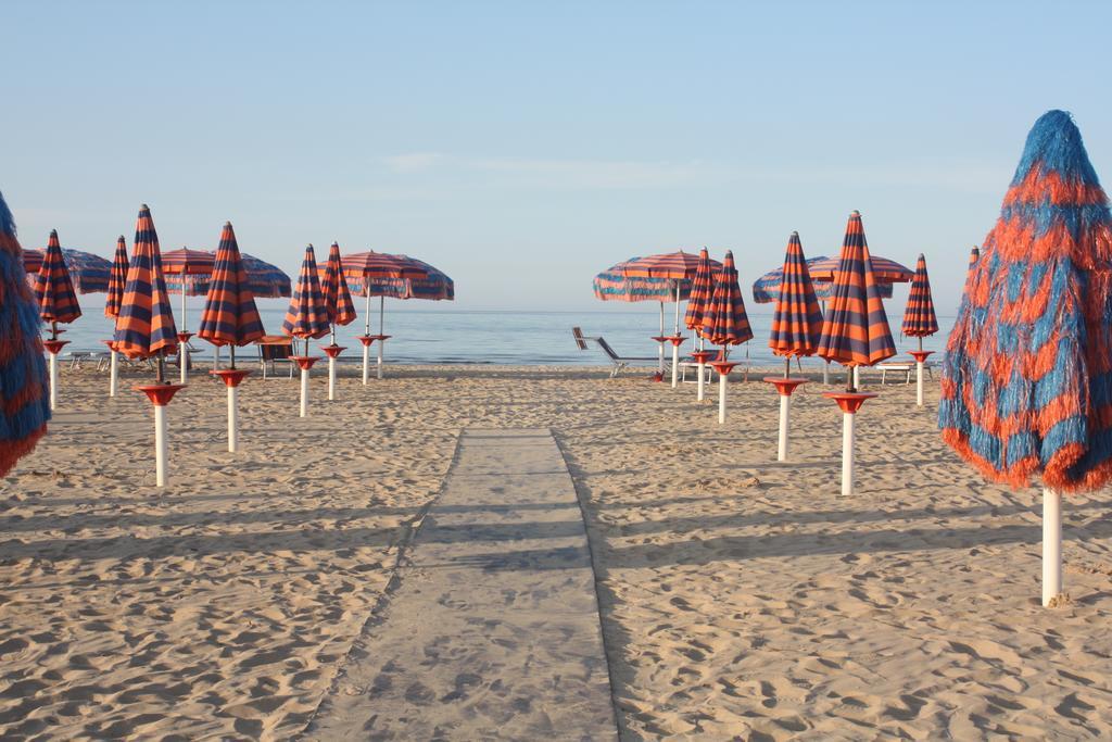ואסטו Hotel Lido מראה חיצוני תמונה